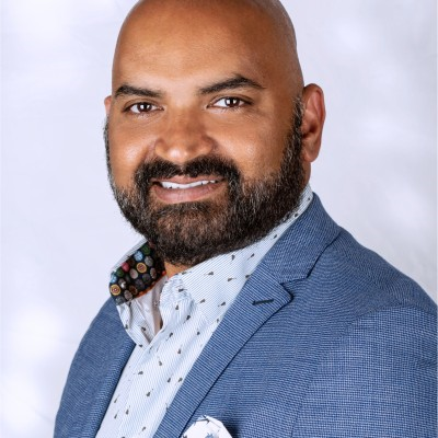 Kevin Sequiera Headshot.png